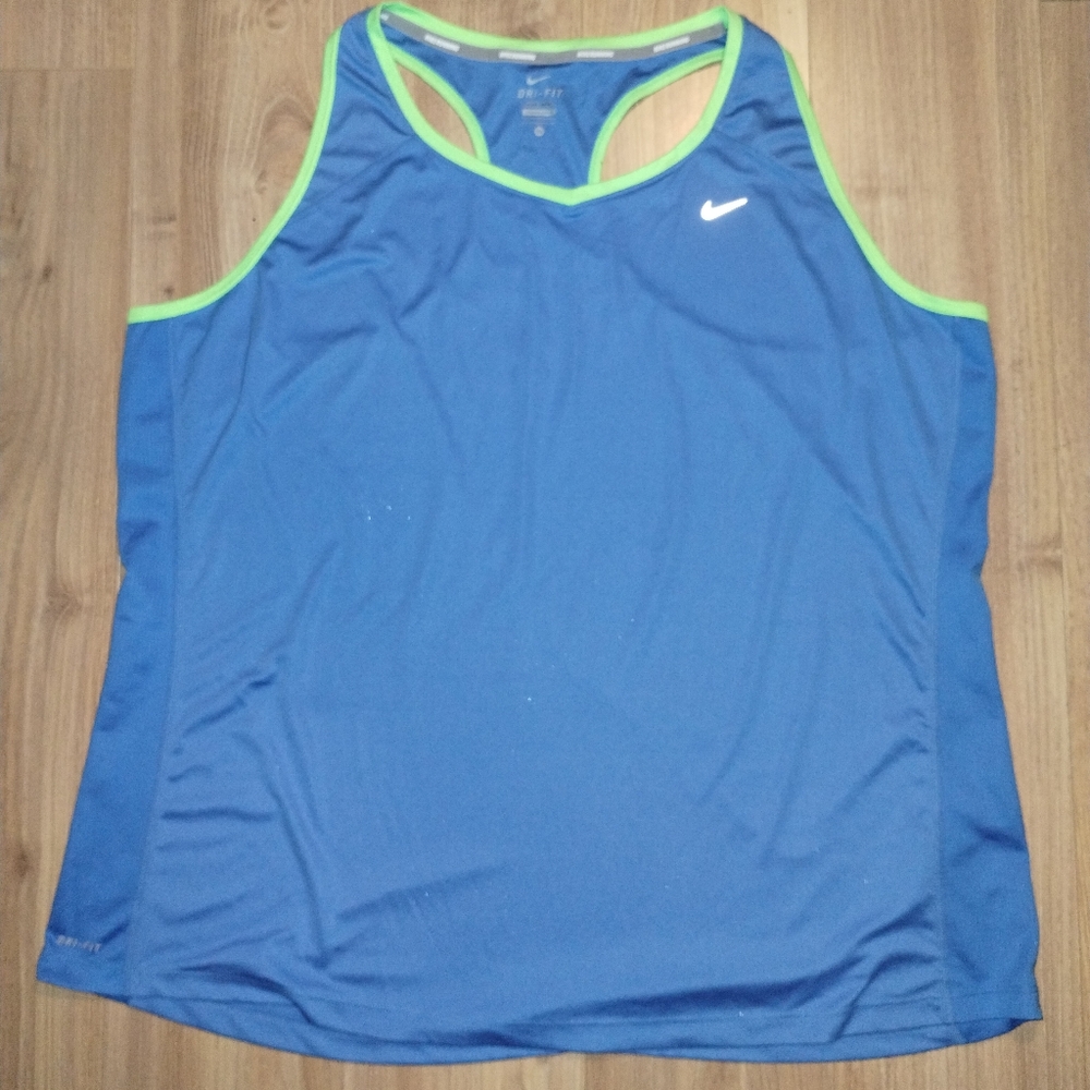 Woman's Nike Dri-fit Running Activewear 3X